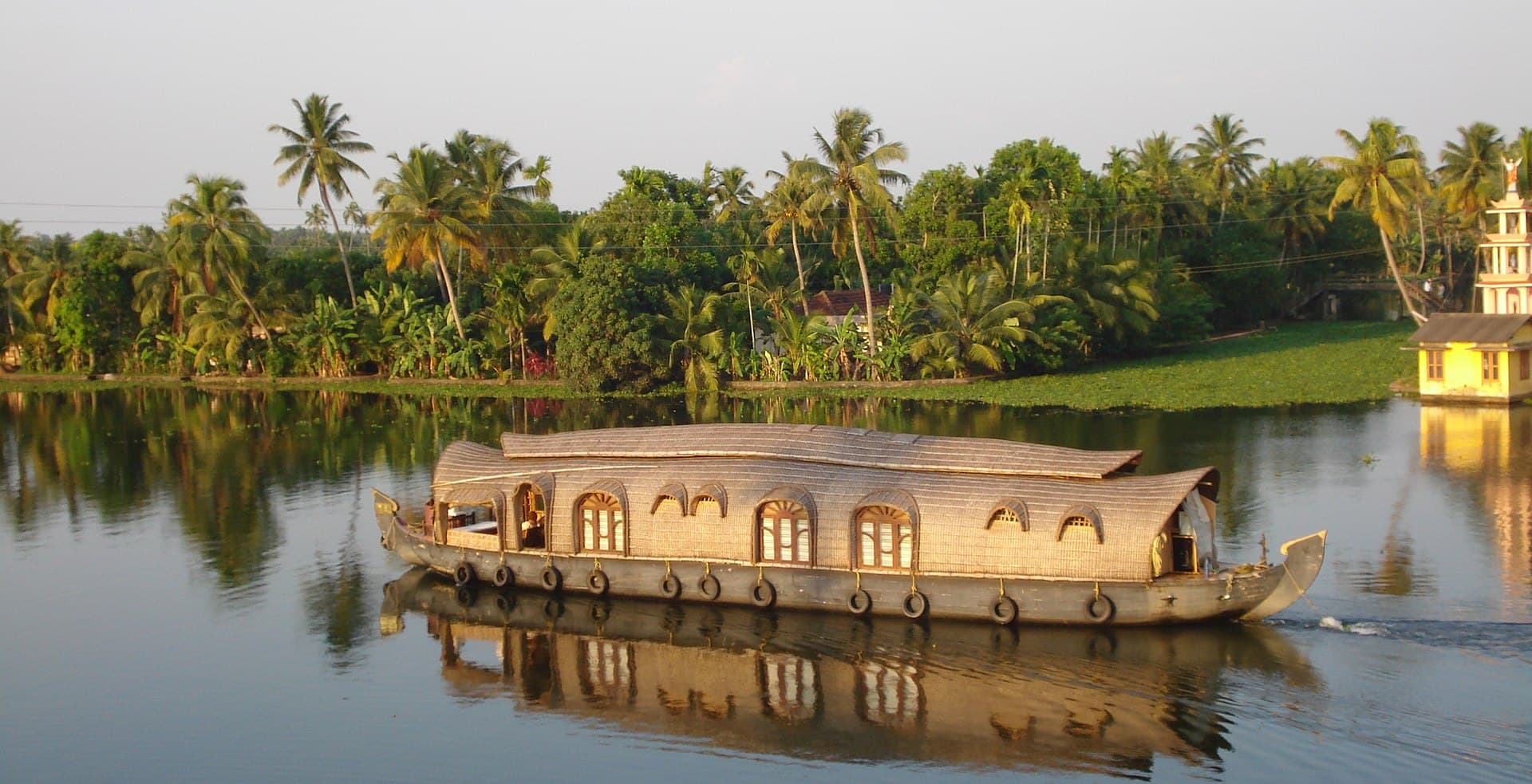 Explore Kerala Like a Local