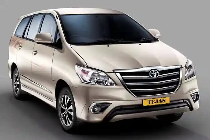 How Comfortable Is the Innova Crysta for Family and Group Travel?