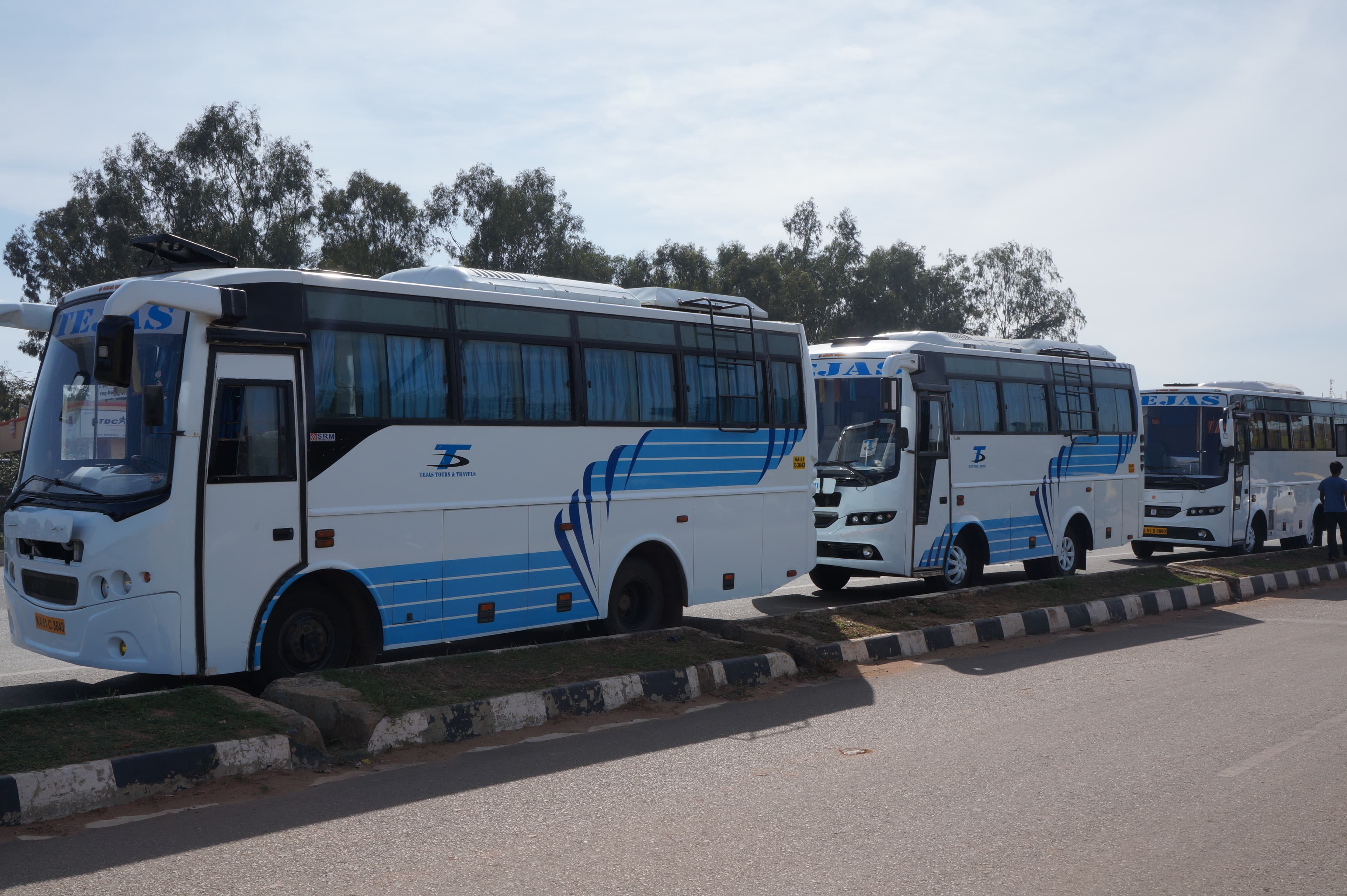 Critical Things When Selecting an Airport Transportation Service
