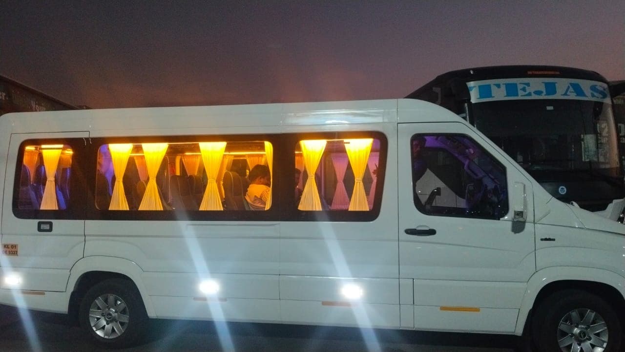 What is the Force Urbania Tempo Traveller?