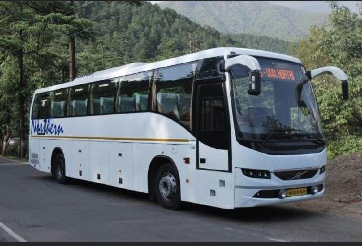 What Is a 49-Seater Bus and Why Is It Ideal for Large Groups?