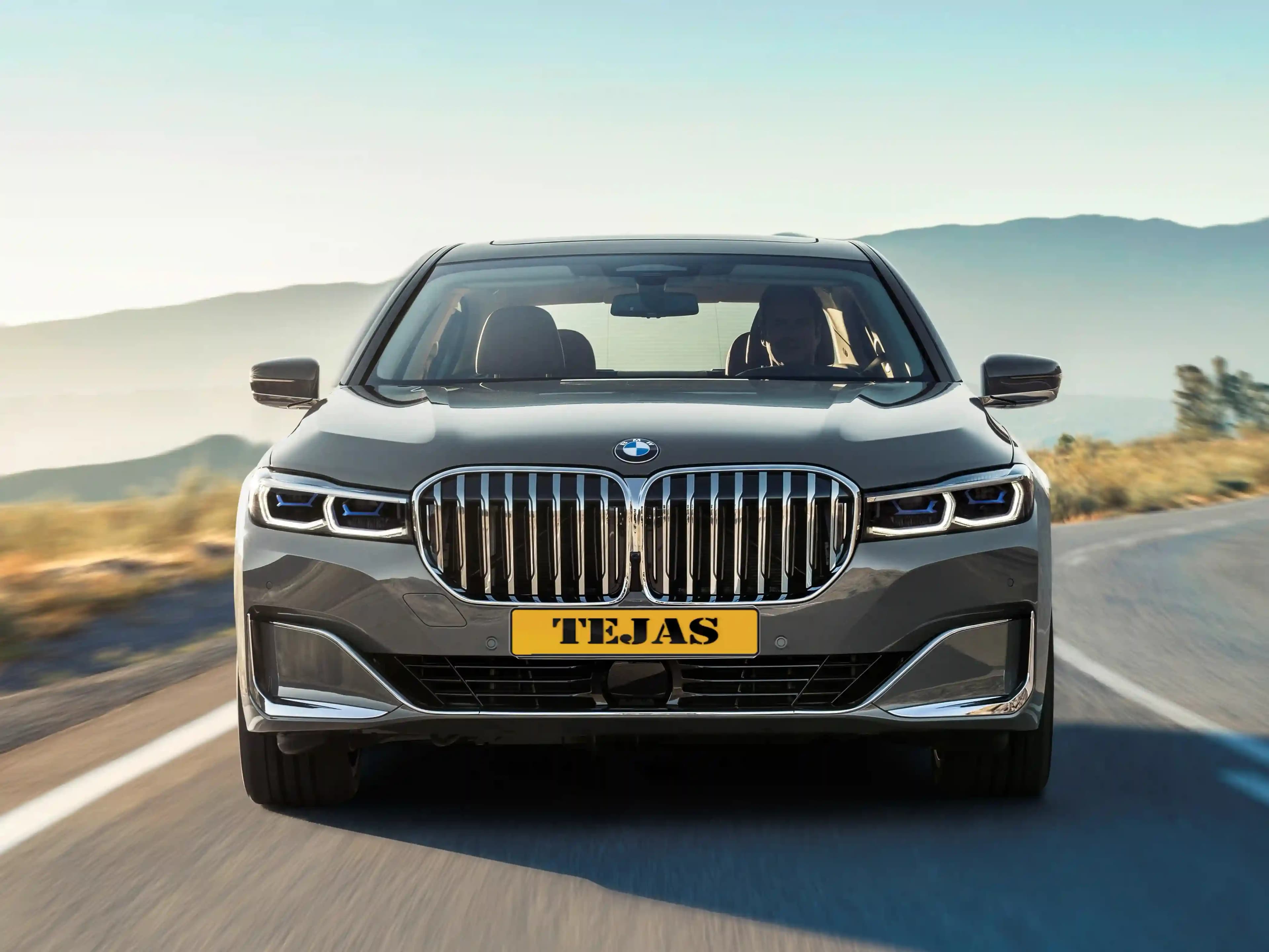 Choosing the Right Wedding Vehicle